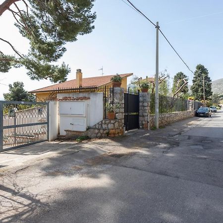 Casa In Villa A Mondello-700M Dal Mare Palerme Extérieur photo