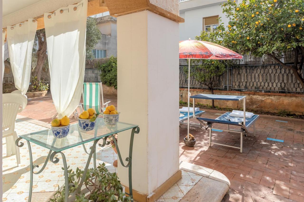 Casa In Villa A Mondello-700M Dal Mare Palerme Extérieur photo